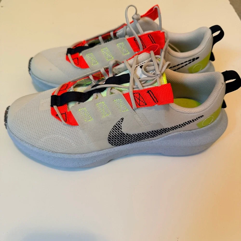 Nike Sneakers‎ Kids 7Y Light Bone Crater Impact DB3551-010 Running Shoes